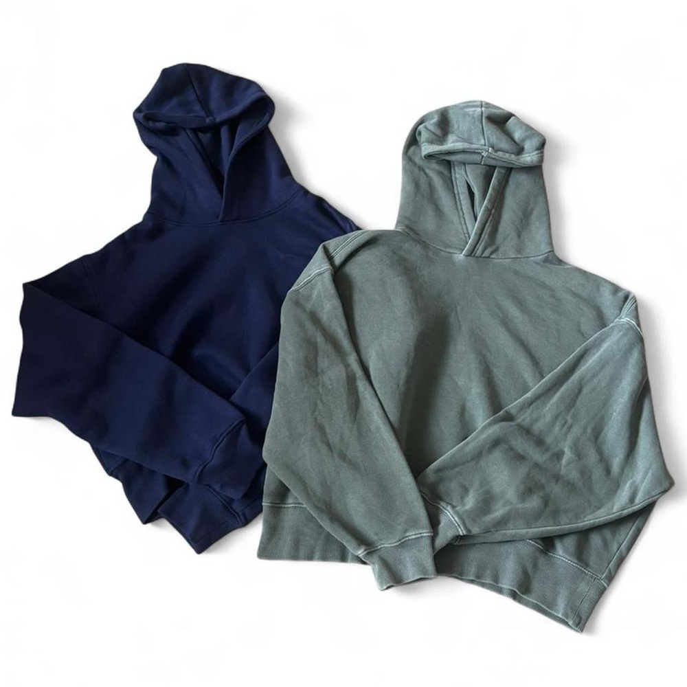 Cropped Womens Sweatshirt Bundle